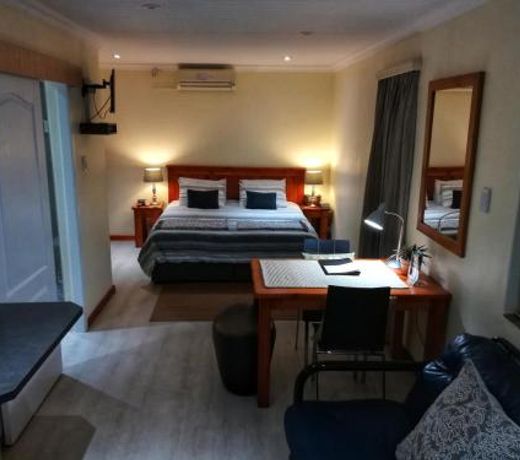 WarmKaros Bed & Breakfast