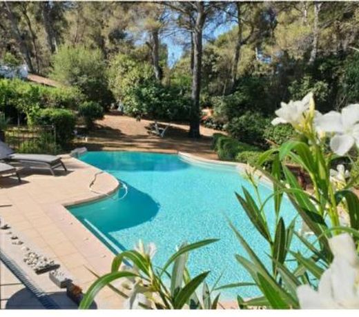 UN OASIS EN PROVENCE