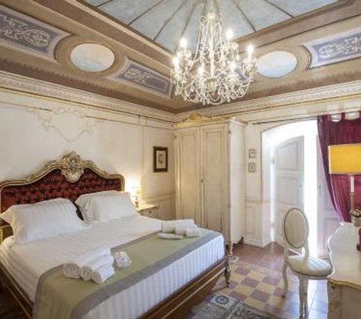 Les Suite Royales