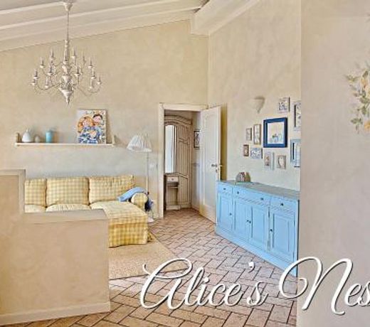 Alice's Nest-Lake View House