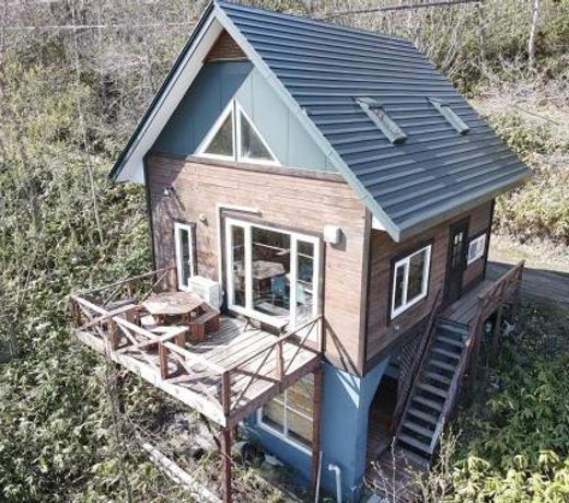 LAKE TOYA Great view log cabin