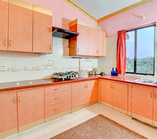 Vibrant 2 BHK for 4, near Reis Magos Fort/71043