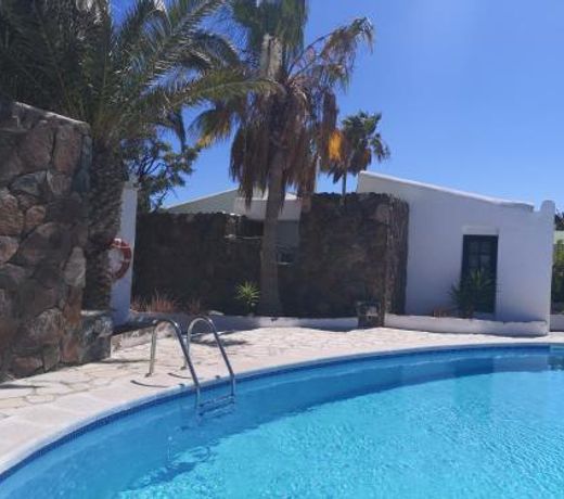 Casa EL JARDIN