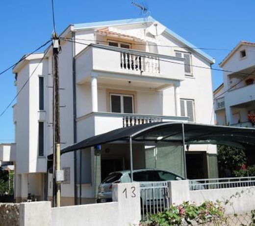 Apartments Zara