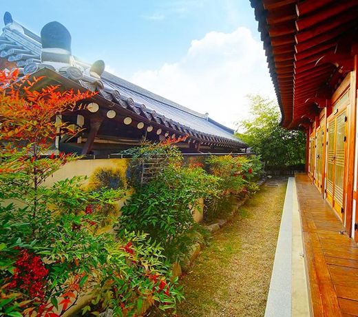 Jeonju Gwigeoraesa Hanok Stay