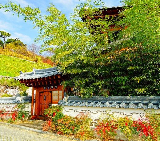 Jeonju Gwigeoraesa Hanok Stay