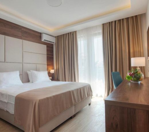 Hotel Twelve by Aycon