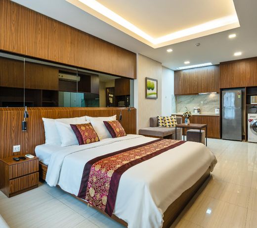 AVIVA SAIGON PEARL