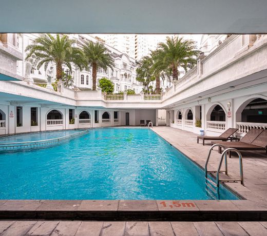 AVIVA SAIGON PEARL