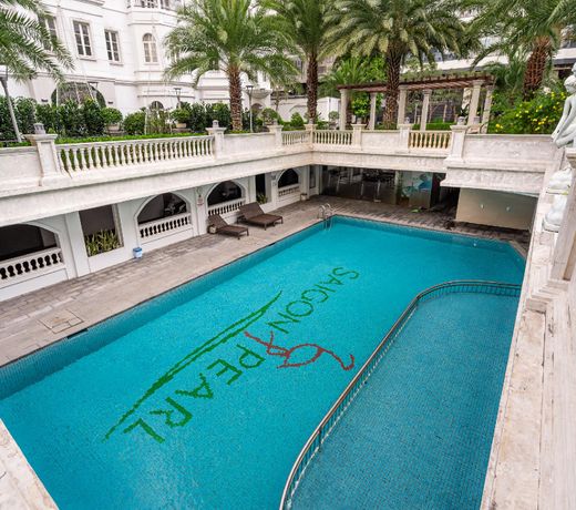 AVIVA SAIGON PEARL