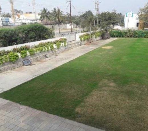 Hotel President Banquet & Lawn
