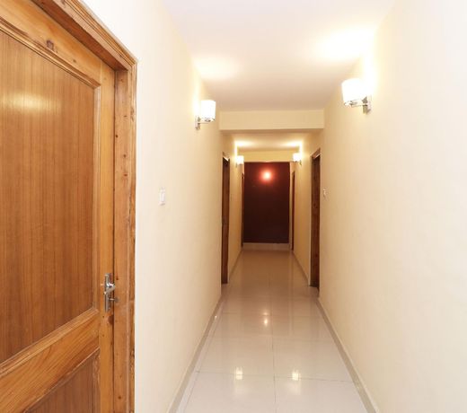OYO Home 35446 Comfortable Stay Bemloe