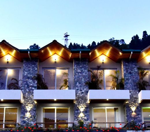 Seasons Hotel By Xperience