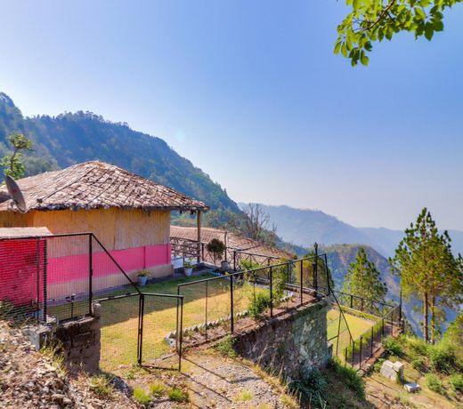 OYO 40117 pine view resort