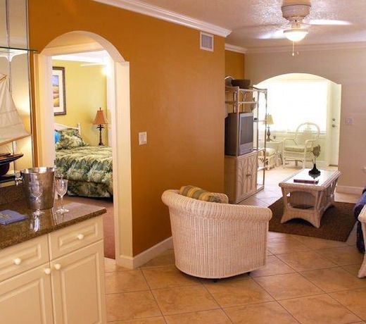 Barefoot Beach Resort