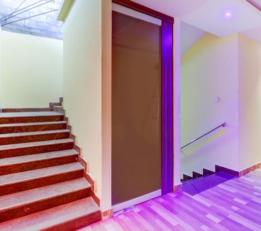 OYO 40795 Gaurika Residency Boarding & Lodging