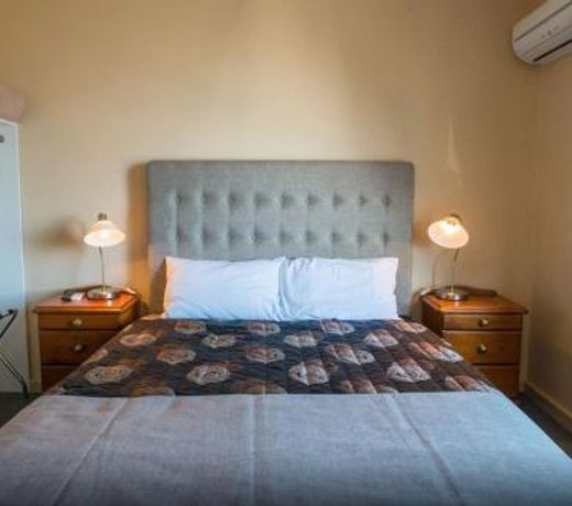 Tailem Bend Riverside Hotel