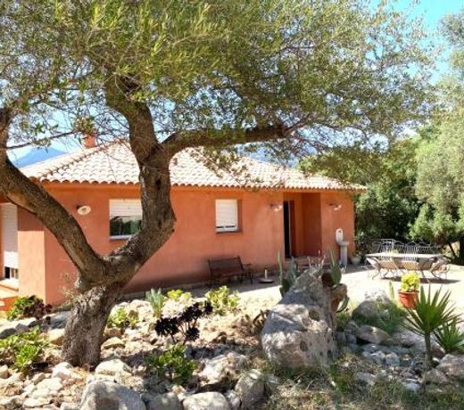 Villa A LICCIA