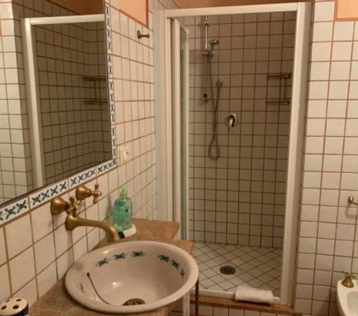 3 bedrooms appartement with shared pool enclosed garden and wifi at Montecarlo