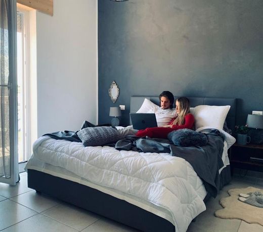 Homelyfeeling