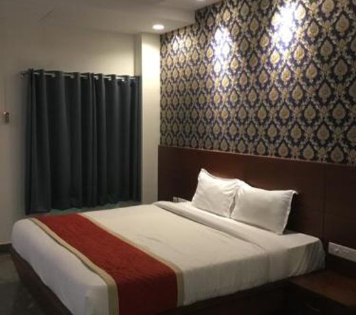 FabHotel Wind Palace