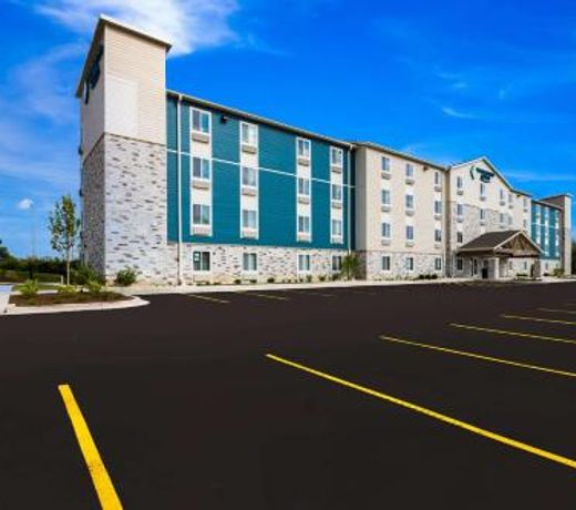 WoodSpring Suites Chicago Addison