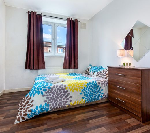 THORNABY HOUSE - DELUXE GUEST ROOM 3