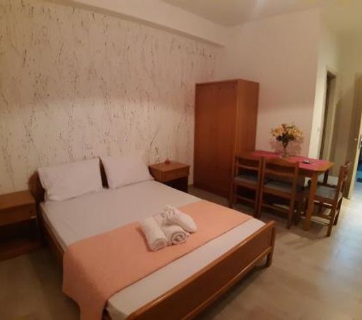 Guest House Pura