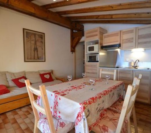 Appartement Notre-Dame-de-Bellecombe, 2 piÃ¨ces, 5 personnes - FR-1-505-65