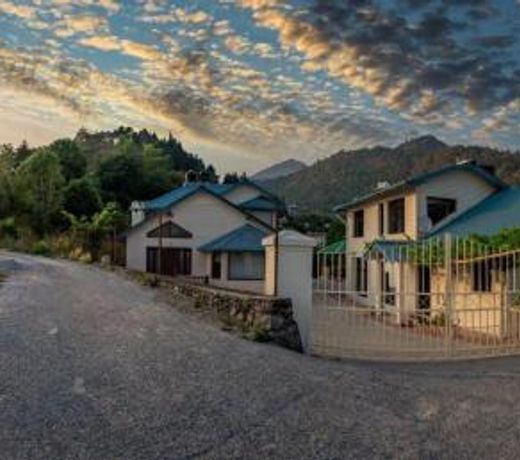 Karinya Villas