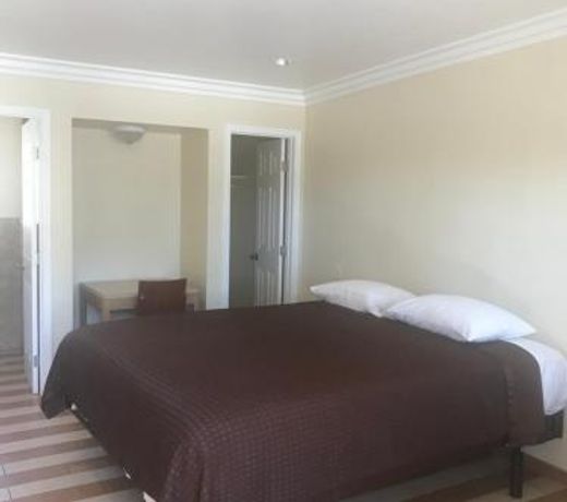 All 8 Motel