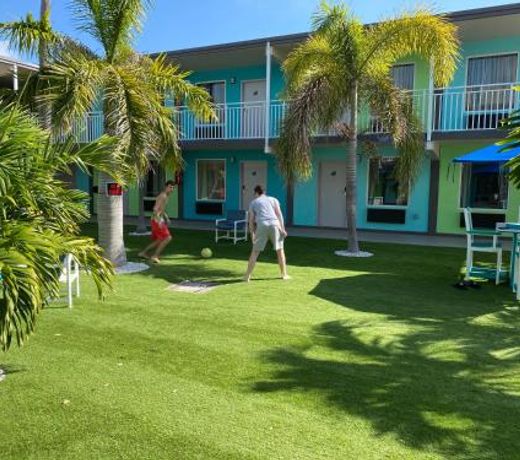 Tropical Inn & Suites, downtown clearwater