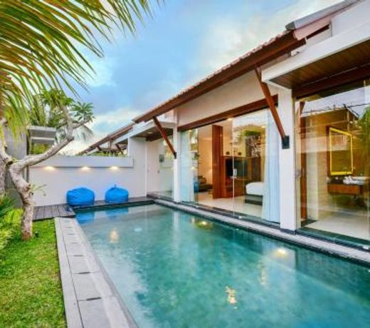 Del Cielo Villa Seminyak