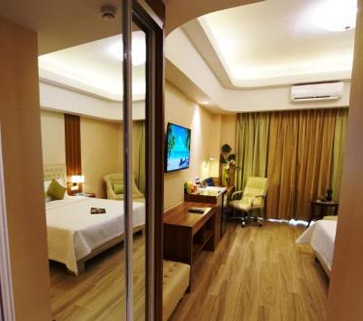 Central Park Reef Resort