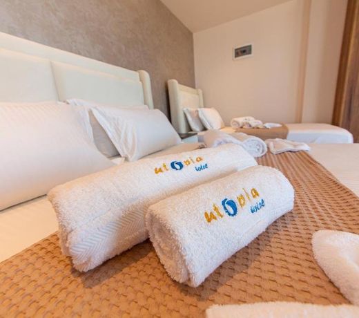 Hotel Utopia
