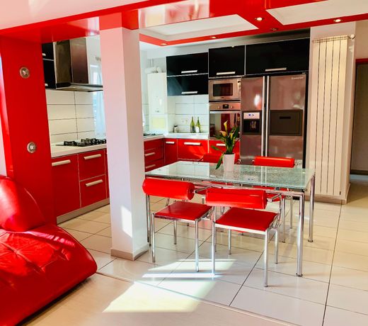Red Nest Homestay