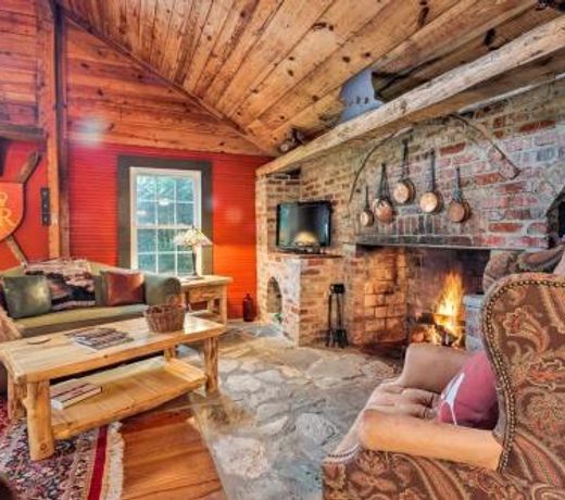 Ginny's Cabin