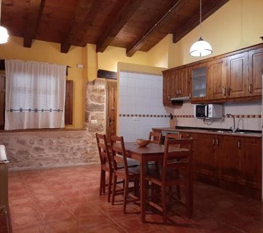 APARTAMENTOS MATARRANYA