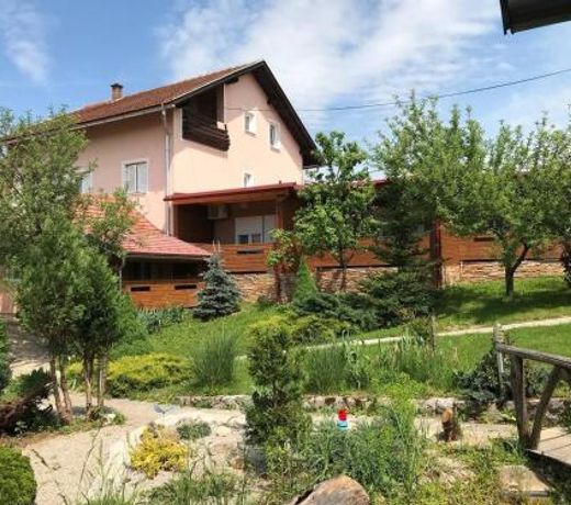 Family friendly apartments with a swimming pool Ostarski Stanovi, Plitvice - 17806