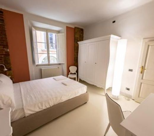 Toselli new suite