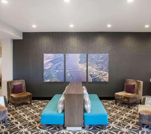 La Quinta Inn & Suites by Wyndham Pontoon Beach