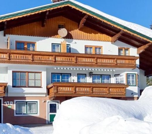 Apartment Bergkamerad - SLD550 by Interhome