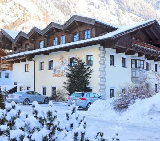 Spacious Apartment in L ngenfeld with Sauna