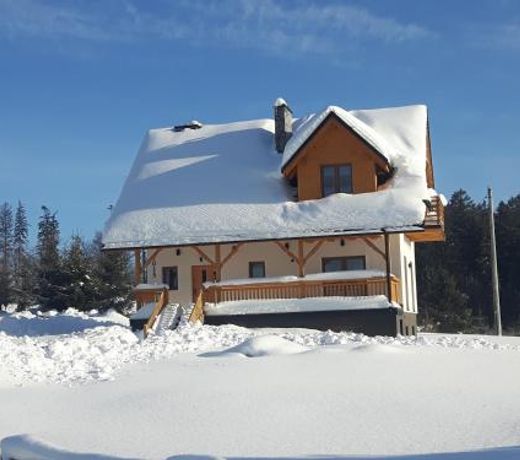 Apartament z kominkiem i wannÄ