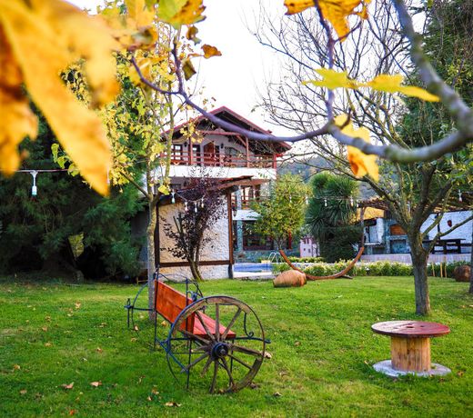 Rif Sapanca - Adult Only