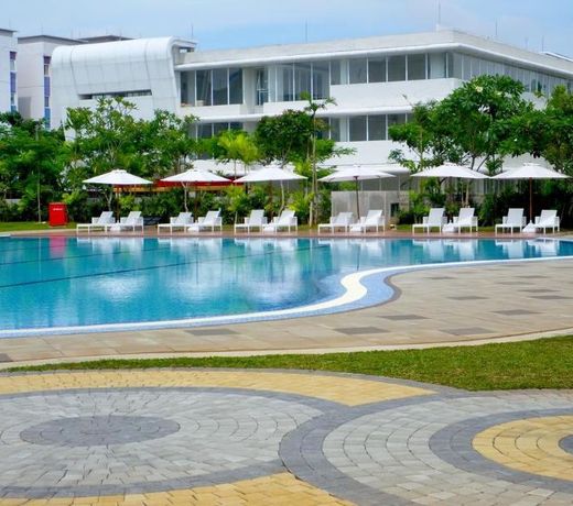 Nunia Inn Bandara Aeropolis