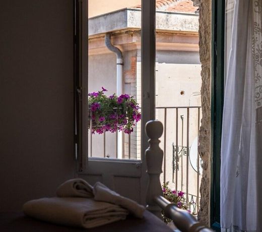 Bianko EcoChic & L'Angolo di Levante