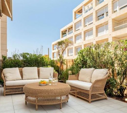 Garden Apartment Herzliya Marina. Pool & Gym