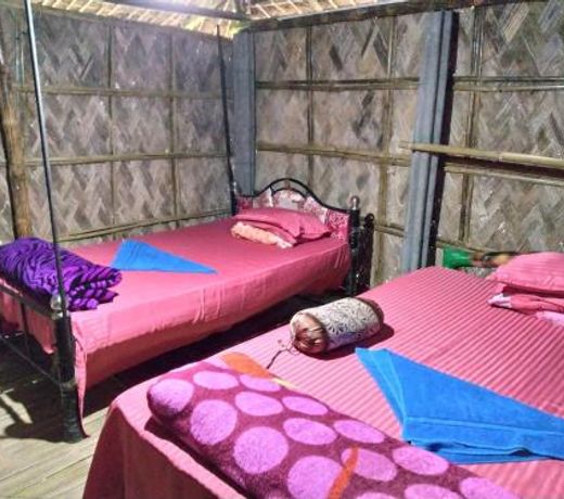 Jonki Panoi Bamboo Cottages