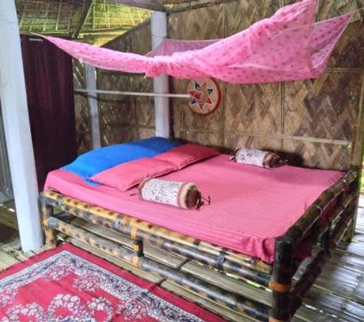 Jonki Panoi Bamboo Cottages